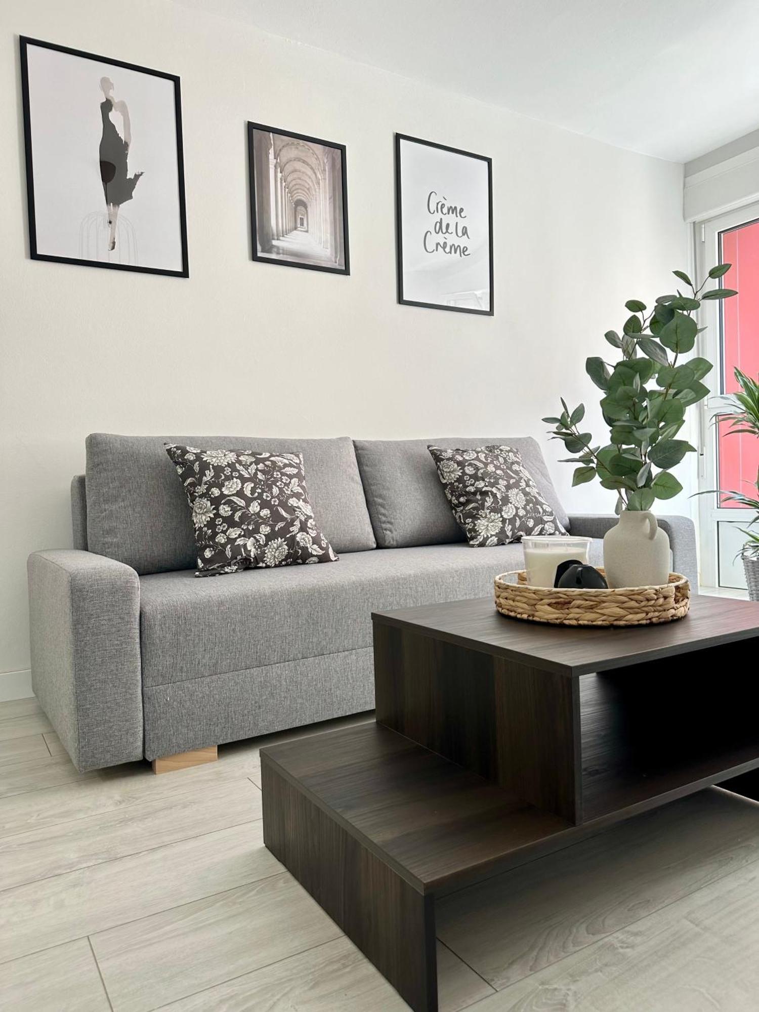 Cozy Flat 5 Mins From The Beach Gijón Esterno foto