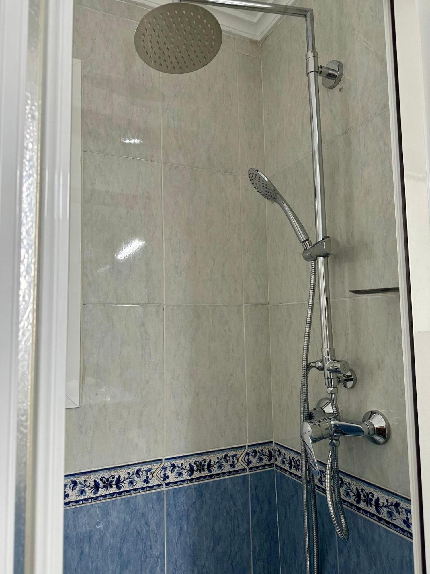 Cozy Flat 5 Mins From The Beach Gijón Esterno foto